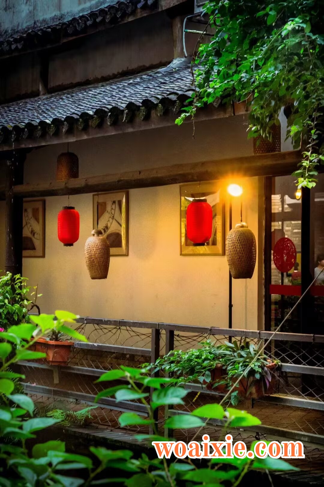 2CC53A641E55D70EA83C20C17269961E